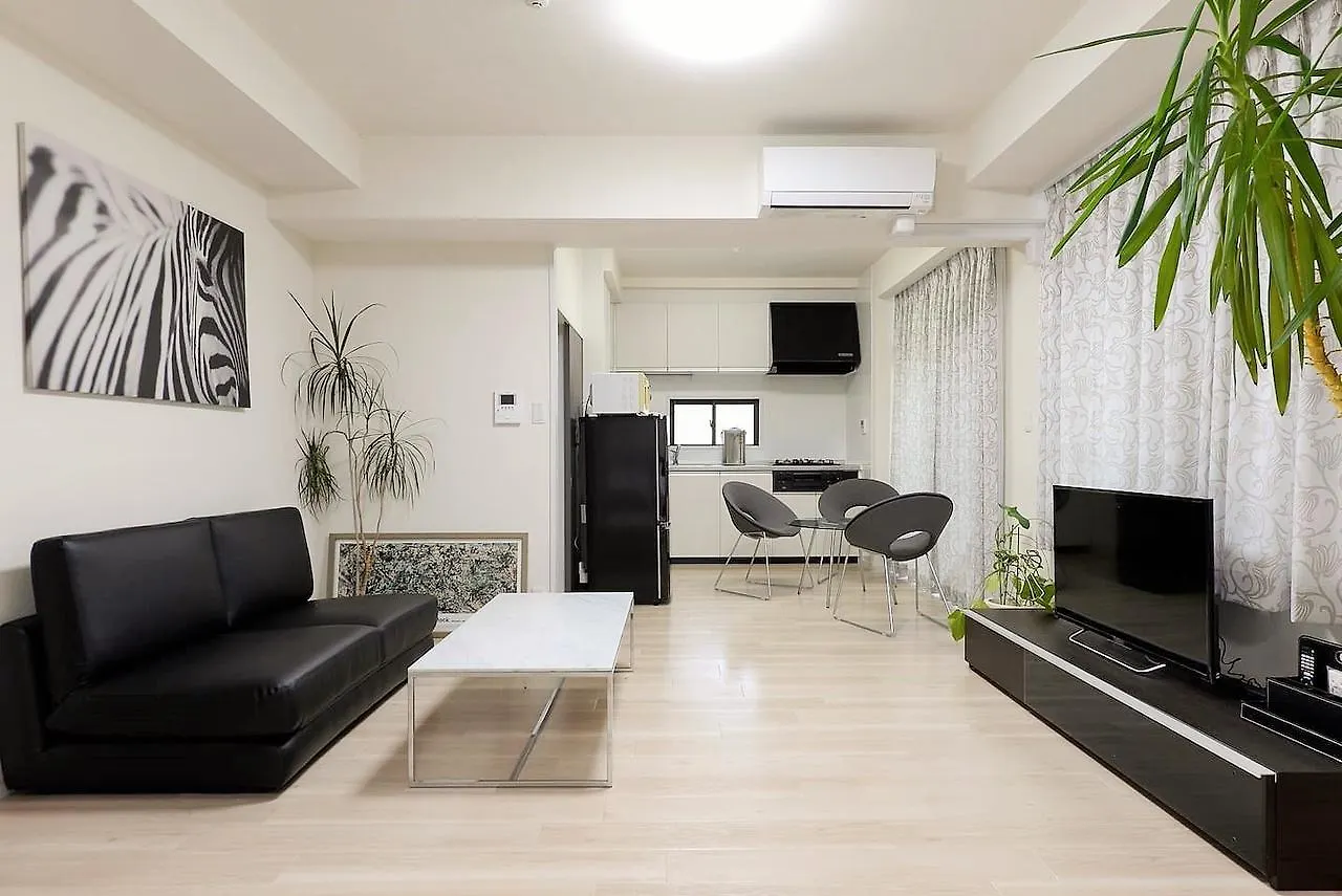 Apartment Stylish Condominium Ginza Tokyo